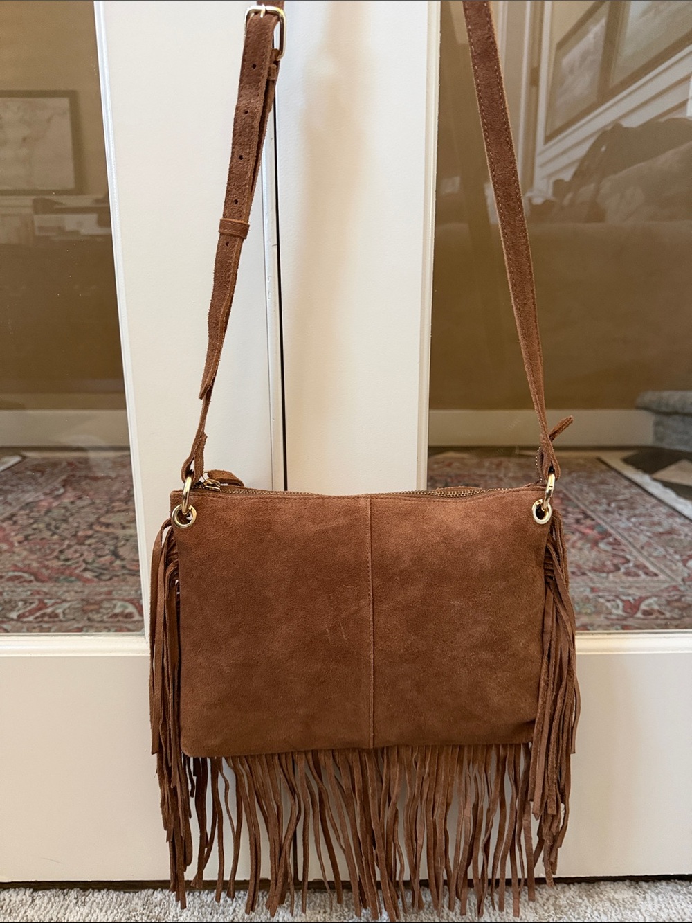 NWOT Haute Hippie Women’s Tan Genuine Suede Fringe Zip Top Crossbody Bag - Picture 6 of 7